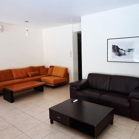 Villa Larnaca Bay Resort Oroklini Eksteriør billede