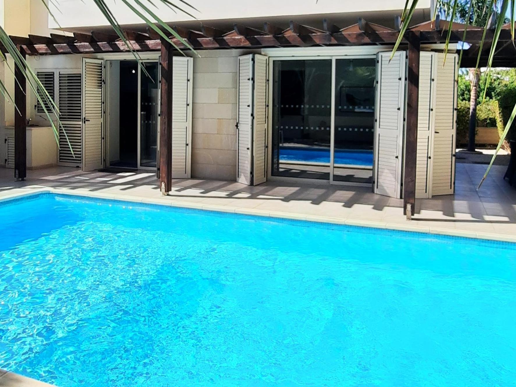 Villa Larnaca Bay Resort Oroklini Eksteriør billede